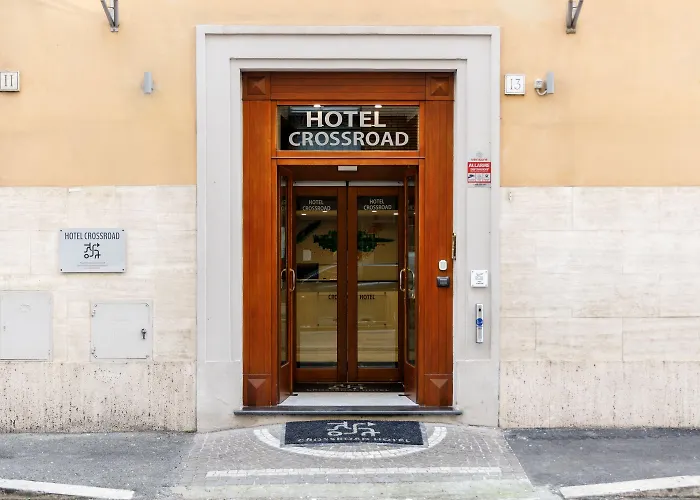 Hotel Crossroad 3*